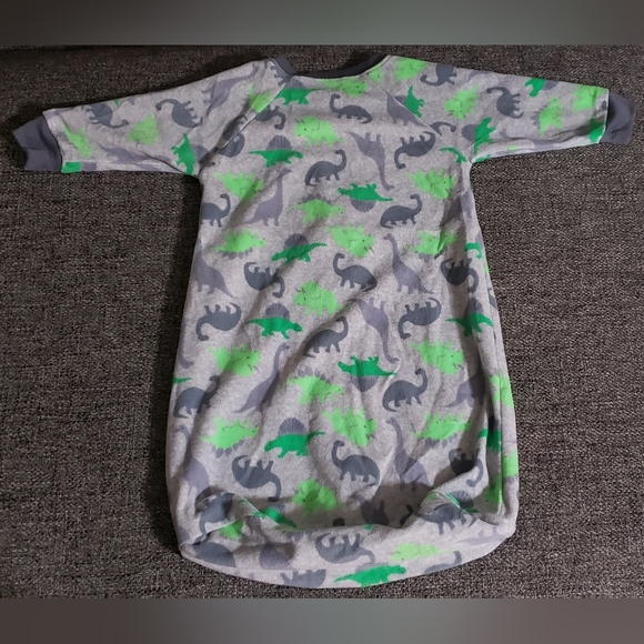 Carters Unisex baby sleepsack 0-9 Months - Picture 2 of 3